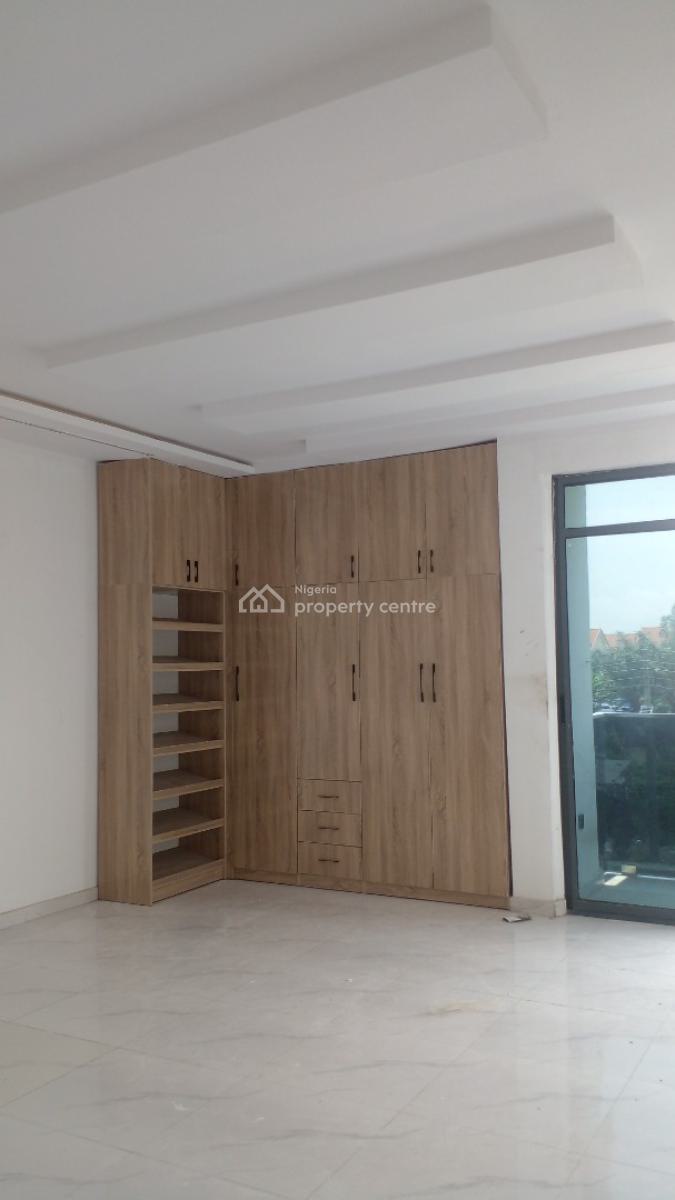 4 Ensuite Bedroom + Bq with Quality Finishing, Scheme 2, Ajah, Lagos, Commercial Property for Sale