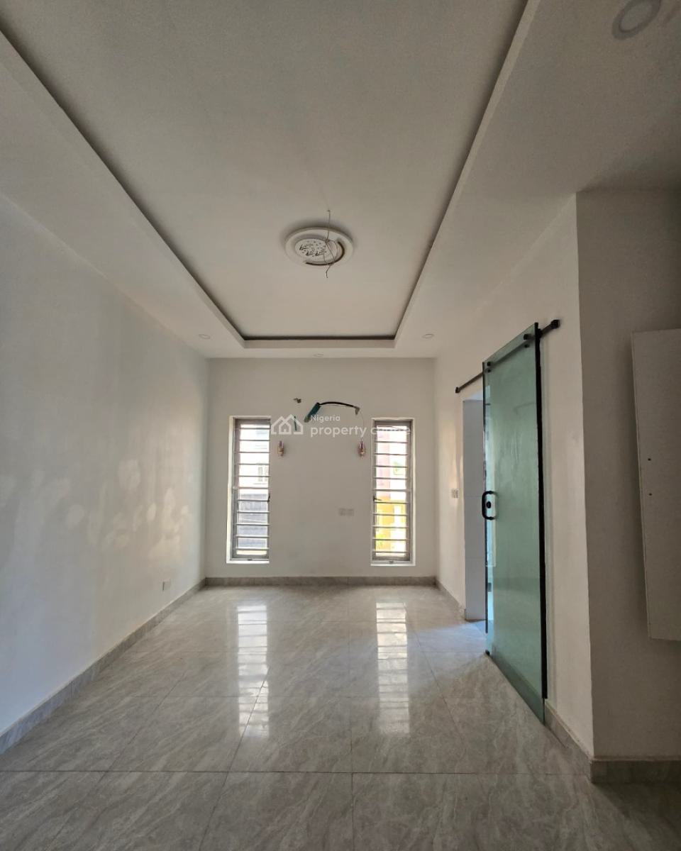 3 Bedroom Flat Apartment with Bq, Maryland, Lagos, Flat / Apartment for Rent