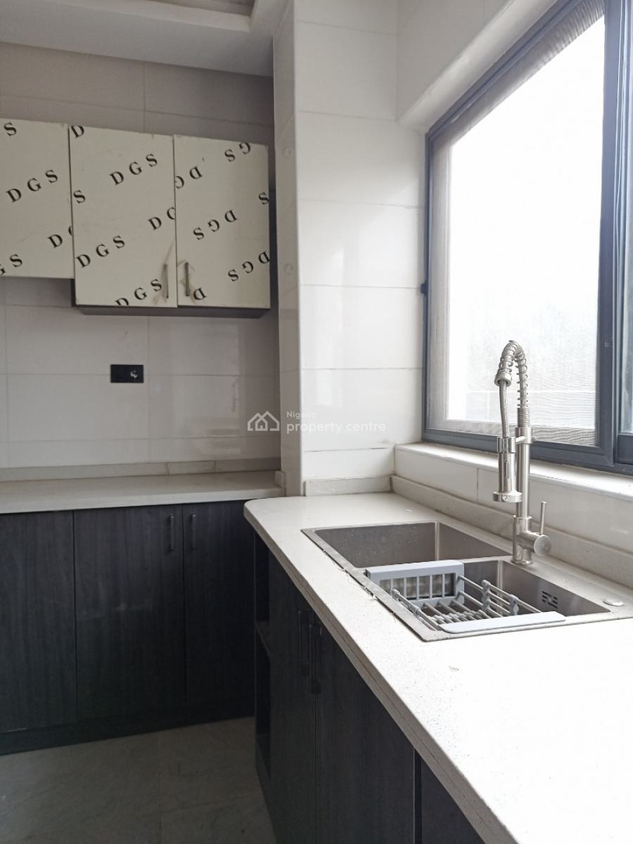 Newly Built and Luxury Finished 4 Bedroom Duplex + 1room Bq, Ikate, Lekki Phase 2, Lekki, Lagos, Terraced Duplex for Sale