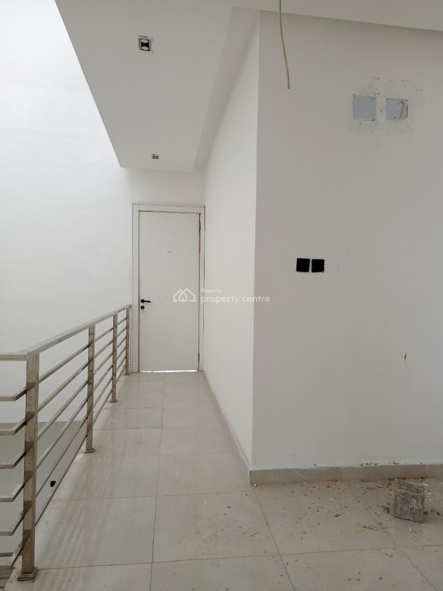 Newly Built and Luxury Finished 4 Bedroom Duplex + 1room Bq, Ikate, Lekki Phase 2, Lekki, Lagos, Terraced Duplex for Sale