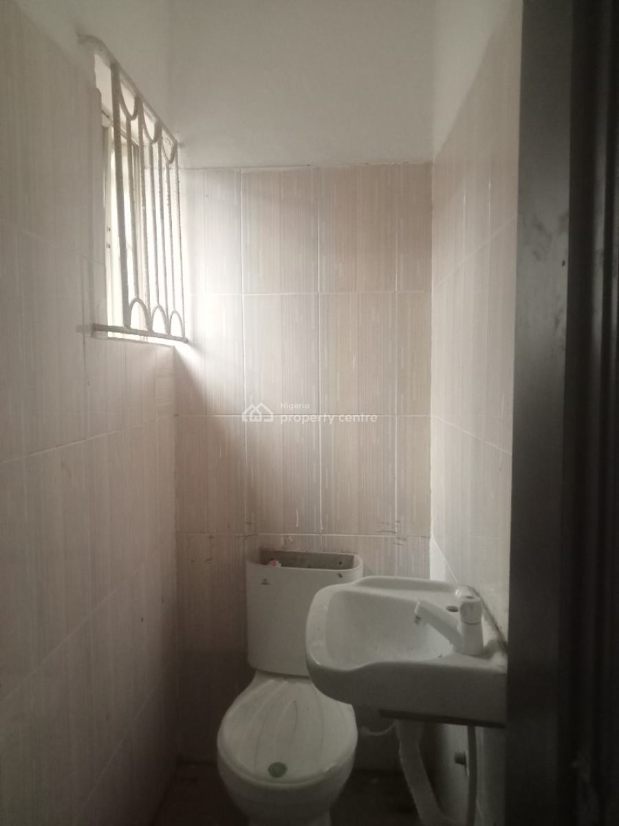 Neatly Used Mini Flat Apartment (2 Toilets), New Oko Oba, New Oko-oba, Agege, Lagos, Mini Flat (room and Parlour) for Rent