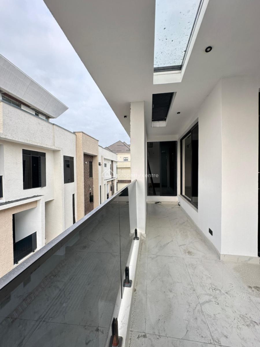Very Spacious Standard Luxury 4 Bedroom Penthouse with Elevator ️, Lekki Phase 1, Lekki, Lagos, Detached Duplex for Sale
