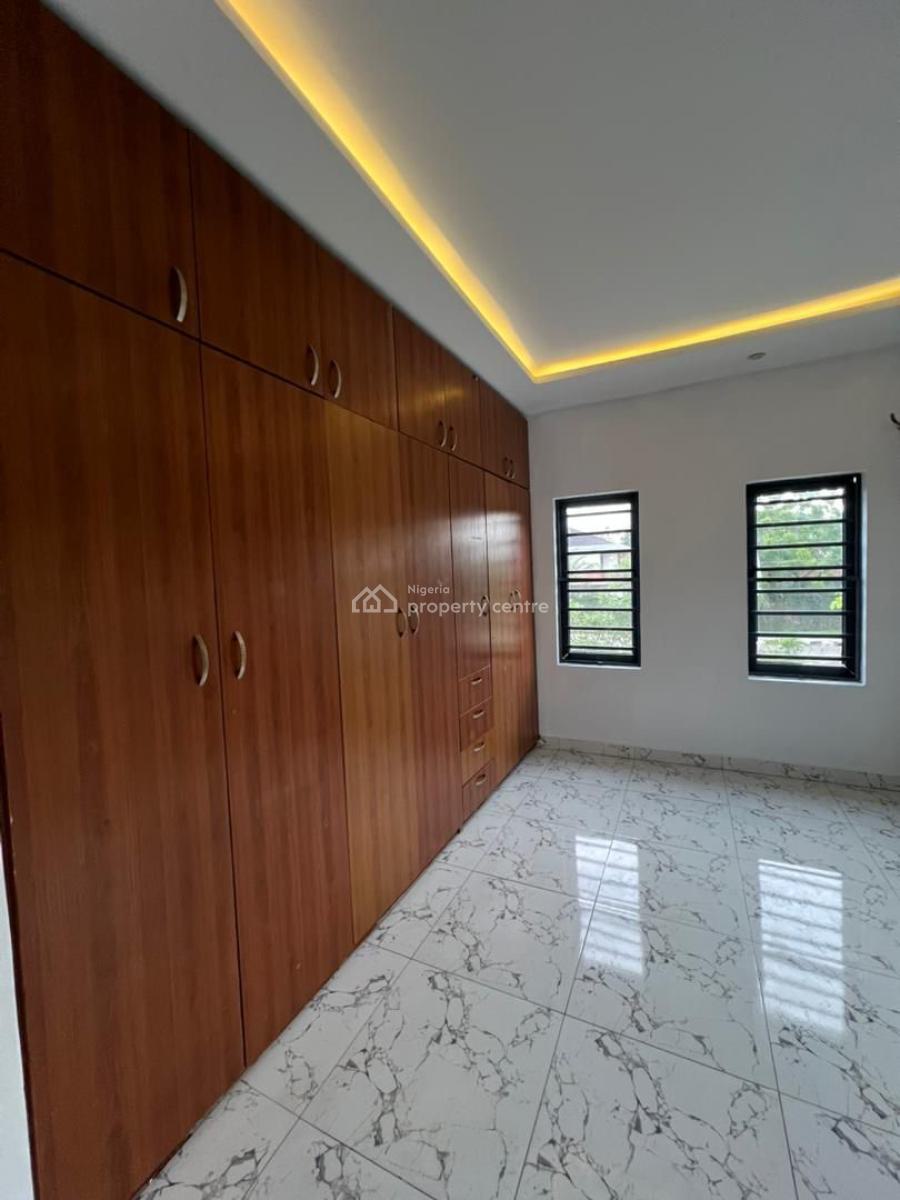 Beautiful, Spacious, Standard 4 Bedrooms Semi Detached Duplex with Bq, Lekki Phase 1, Lekki, Lagos, Semi-detached Duplex for Rent