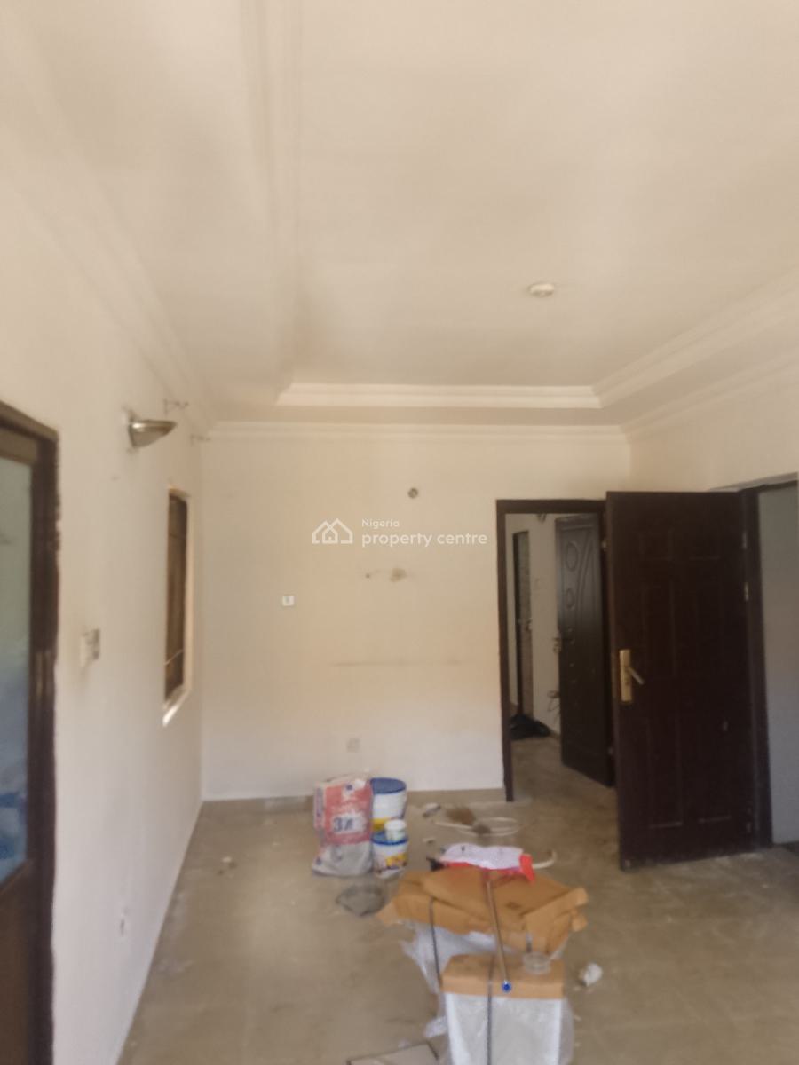Luxury Apartment, Mobil Road, Alaguntan, Ajah, Lagos, Mini Flat (room and Parlour) for Rent