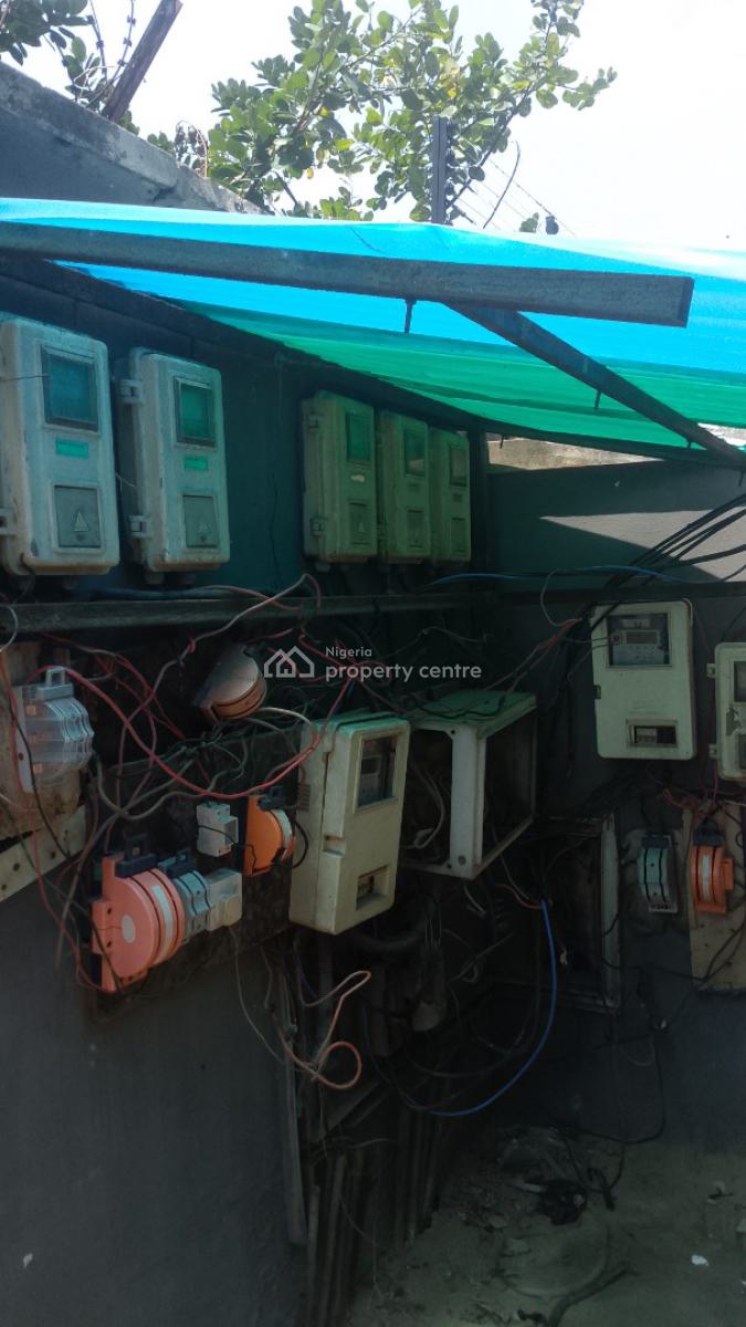 Luxury Apartment, Mobil Road, Alaguntan, Ajah, Lagos, Mini Flat (room and Parlour) for Rent
