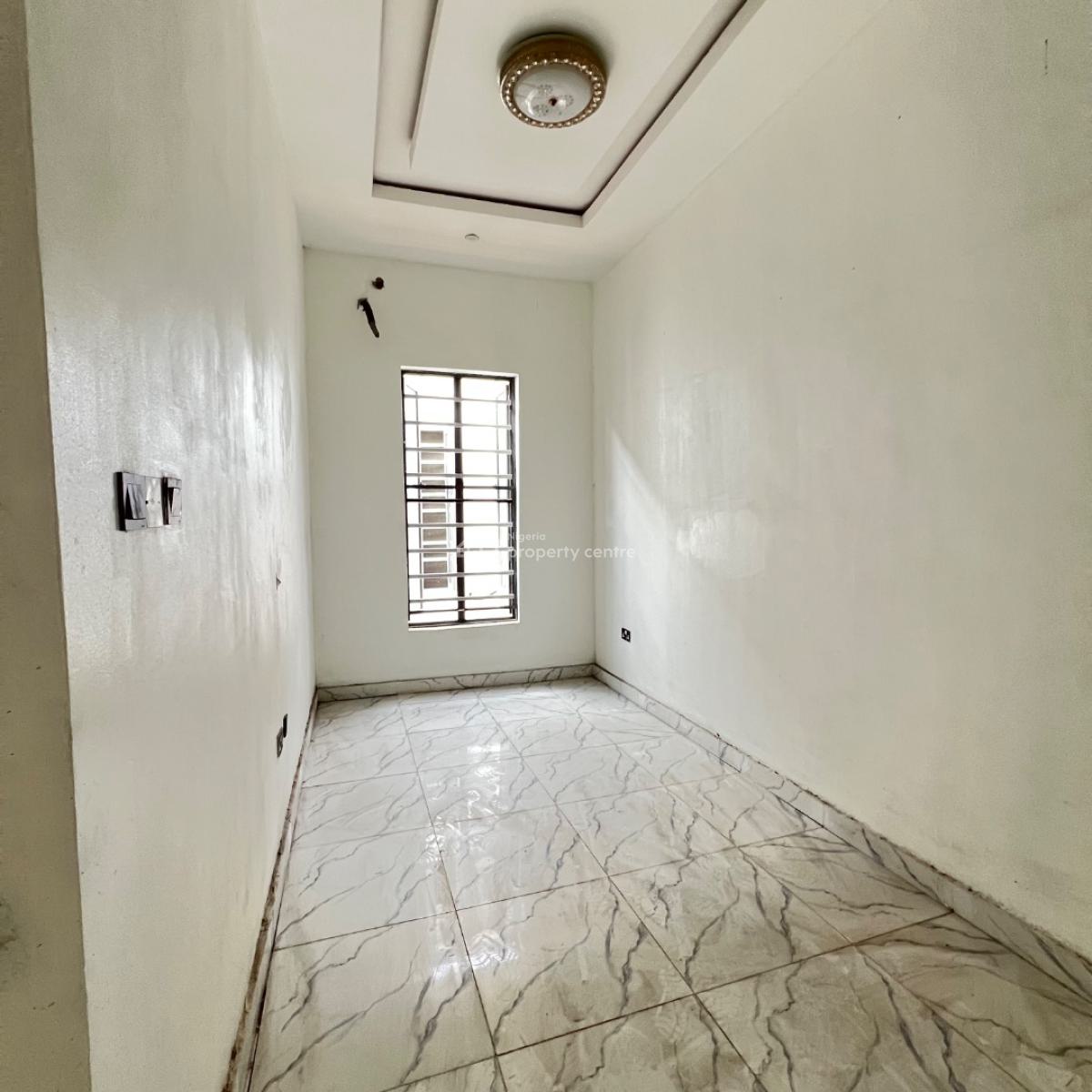 4 Bedrooms & Bq, Ikota, Lekki, Lagos, Semi-detached Duplex for Sale
