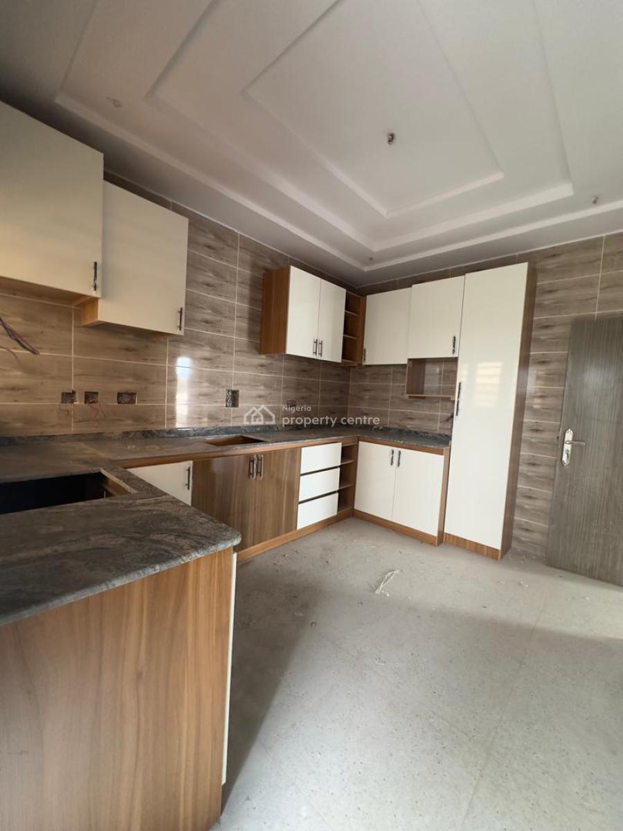 Luxuriously Built 3 Units of 3 Bedroom Apartment, Kolapo, Akobo, Ibadan, Oyo, Block of Flats for Sale