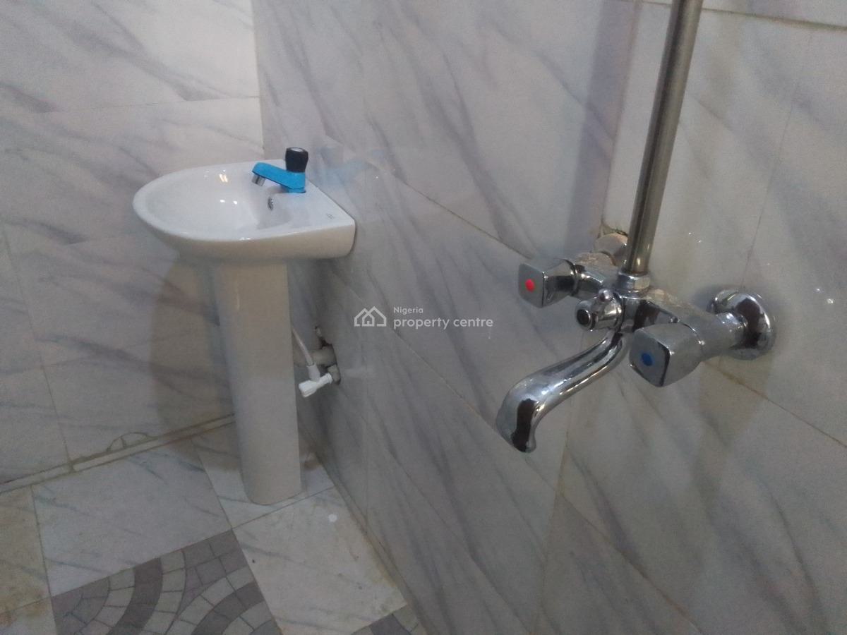 Newly Built Spacious Luxury 2 Bedroom Flat with Excellent Features, Olive Gardens, Ogombo, Ajah, Lagos, Flat / Apartment for Rent