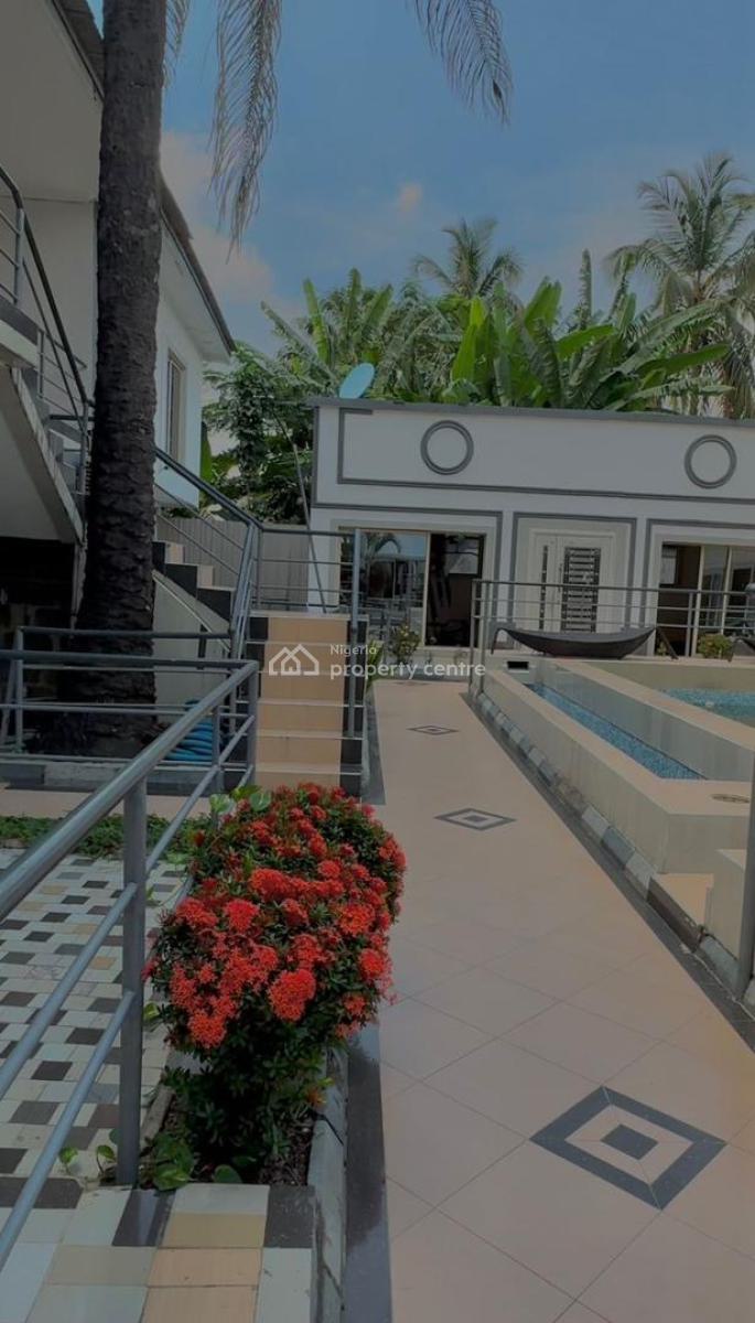 Luxury 1-bedroom at Ikeja Gra, Gra, Ikeja, Lagos, Flat / Apartment Short Let