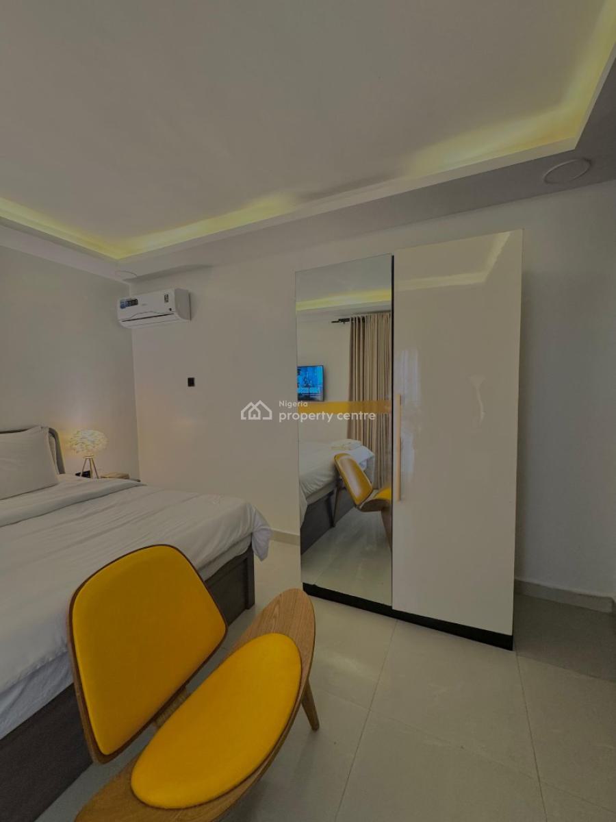 Luxury 1-bedroom at Ikeja Gra, Gra, Ikeja, Lagos, Flat / Apartment Short Let