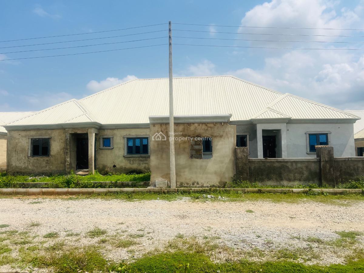 3 Bedroom Semi Detached Bungalow, Idu 3 Minutes From The Train Station, Idu Industrial, Abuja, Semi-detached Bungalow for Sale