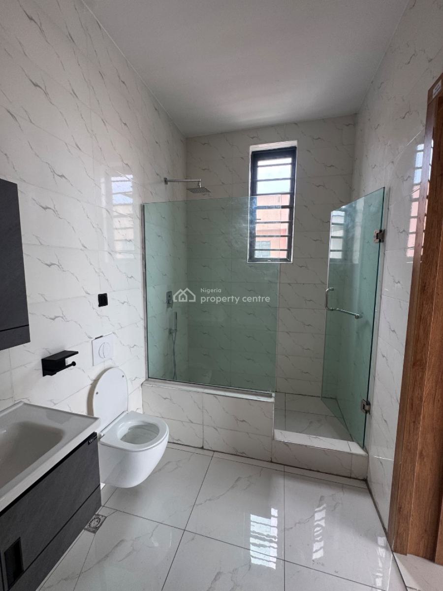Very Good Value 5 Bedroom Detached Duplex with Bq, Vgc, Lekki, Lagos, Detached Duplex for Sale