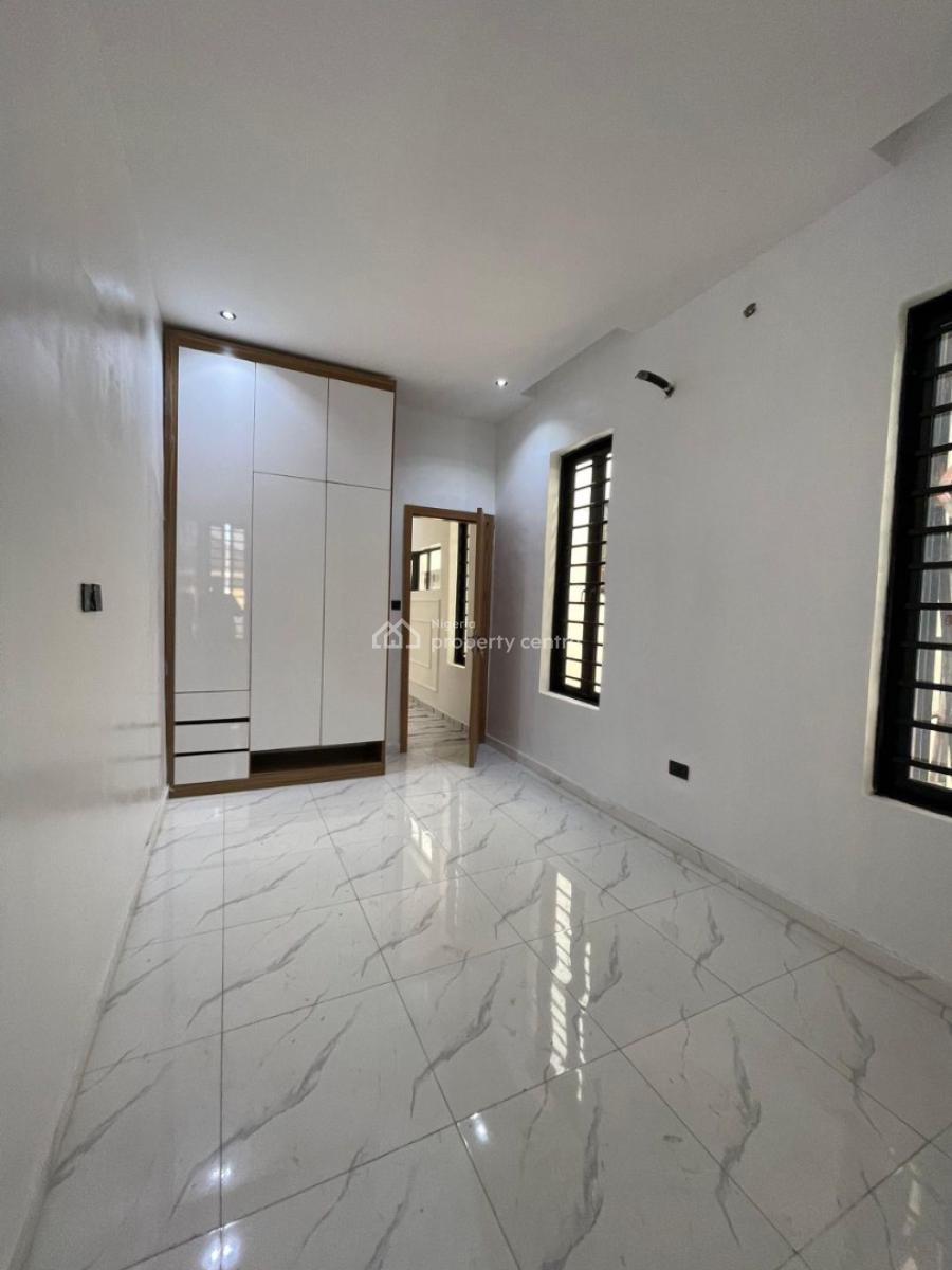 5 Bedroom Fully Detached Duplex with Bq, Agungi, Lekki, Lagos, Detached Duplex for Sale
