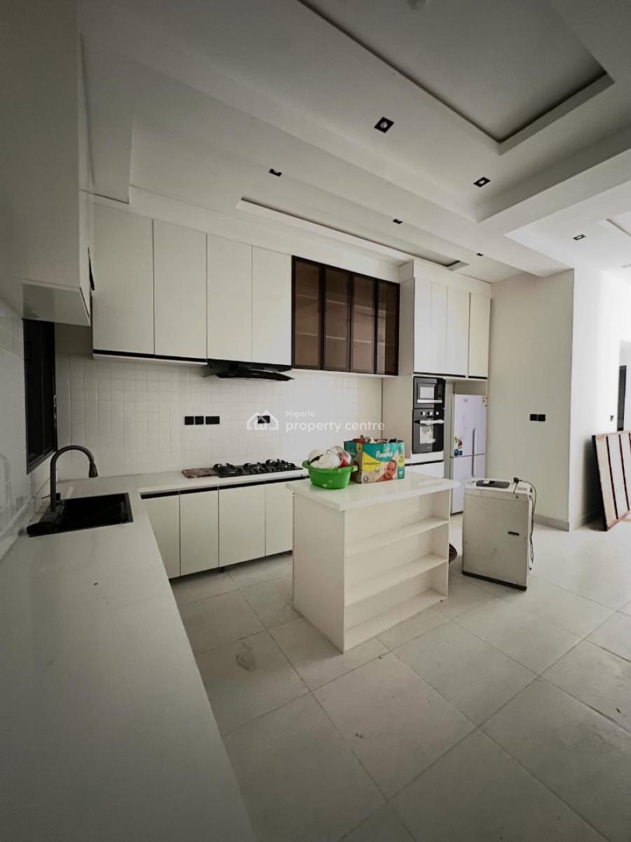 a Fully Serviced 2 Bedroom with Bq, Balcony, Car Park, Gym, Elevator, Off Freedom Way, Lekki, Lagos, Flat / Apartment for Rent