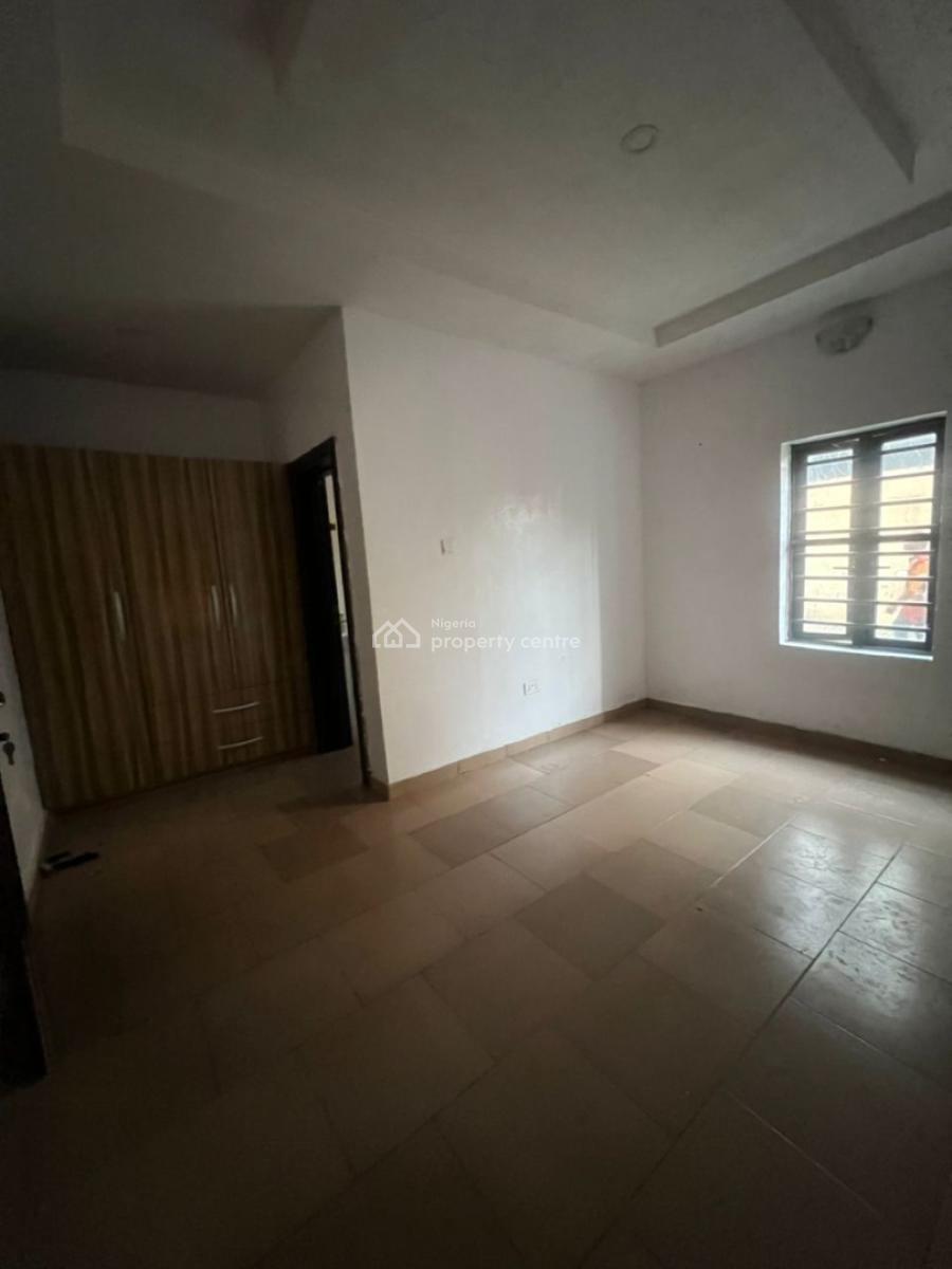 Spacious 3 Bedroom Apartment, Aptech Estate, Sangotedo, Ajah, Lagos, Flat / Apartment for Rent