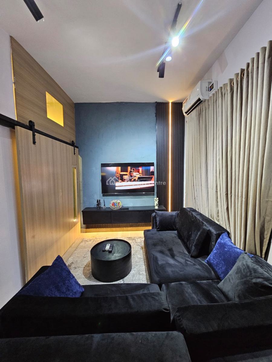 Cozy One Bedroom Apartment, Omorinre Johnson, Lekki, Lagos, Mini Flat (room and Parlour) Short Let