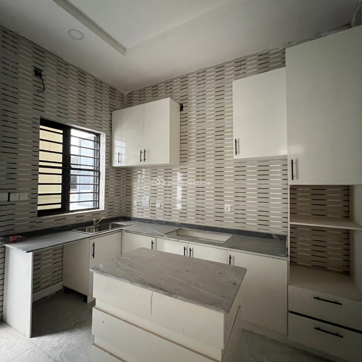 4 Bedroom with Bq, Ikota, Lekki, Lagos, House for Sale