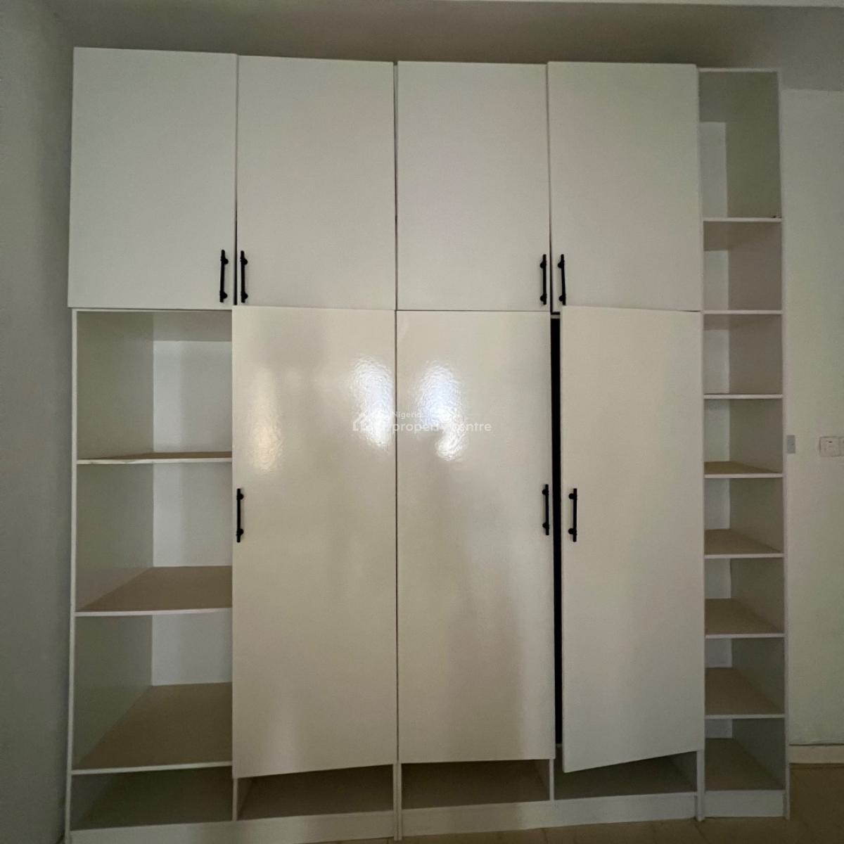 4 Bedroom with Bq, Ikota, Lekki, Lagos, House for Sale