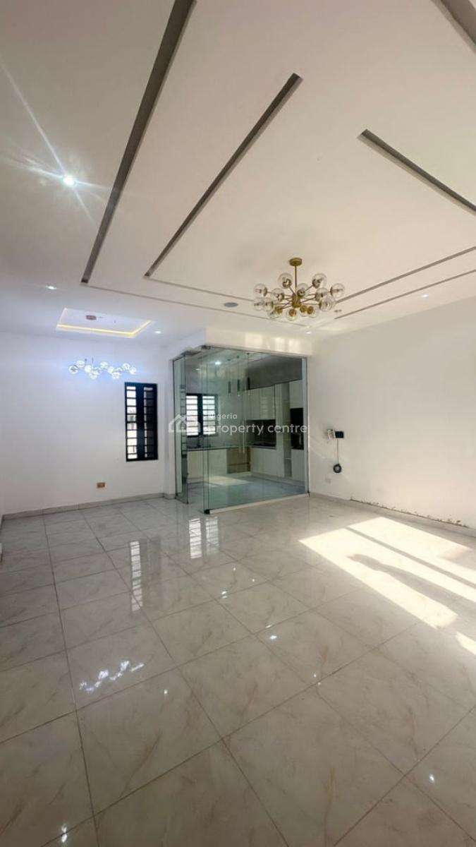 Luxury 2-bedroom Apartment, Estate at Chevron / Agungi Aixes, Lekki, Lagos, Terraced Duplex for Rent