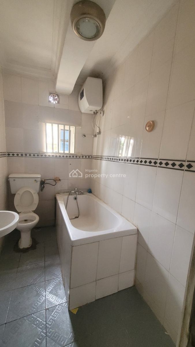 Sharp 3bedroom Flat G Floor*, By American International School, Durumi, Abuja, Flat / Apartment for Rent