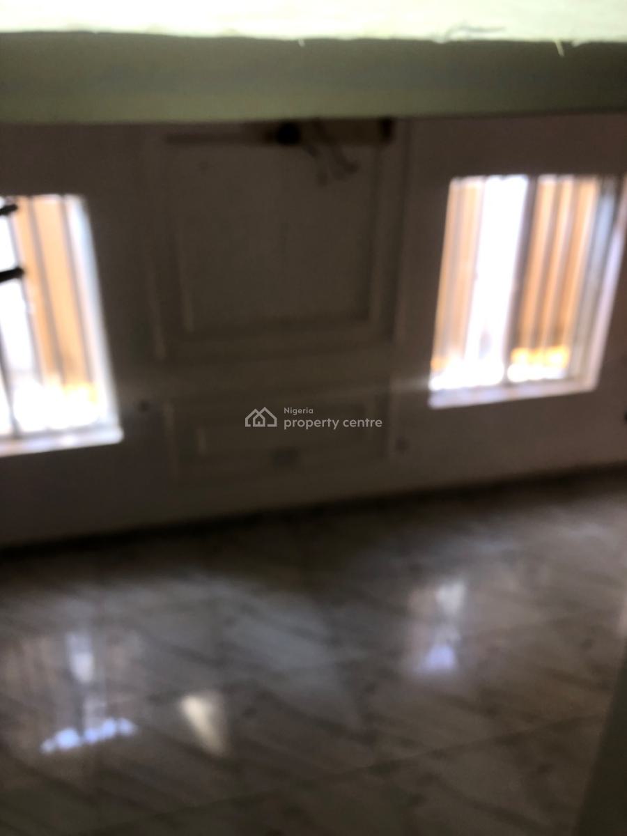 Relatively New Mini Flat, Off Ogunlana Drive, Ogunlana, Surulere, Lagos, House for Rent