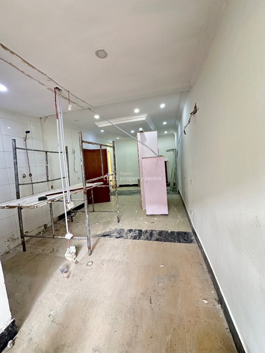 Standard and Spacious Renovated 2 Bedroom Apartment, Emma Abimbola Cole Off Fola Osibo, Lekki Phase 1, Lekki, Lagos, Flat / Apartment for Rent