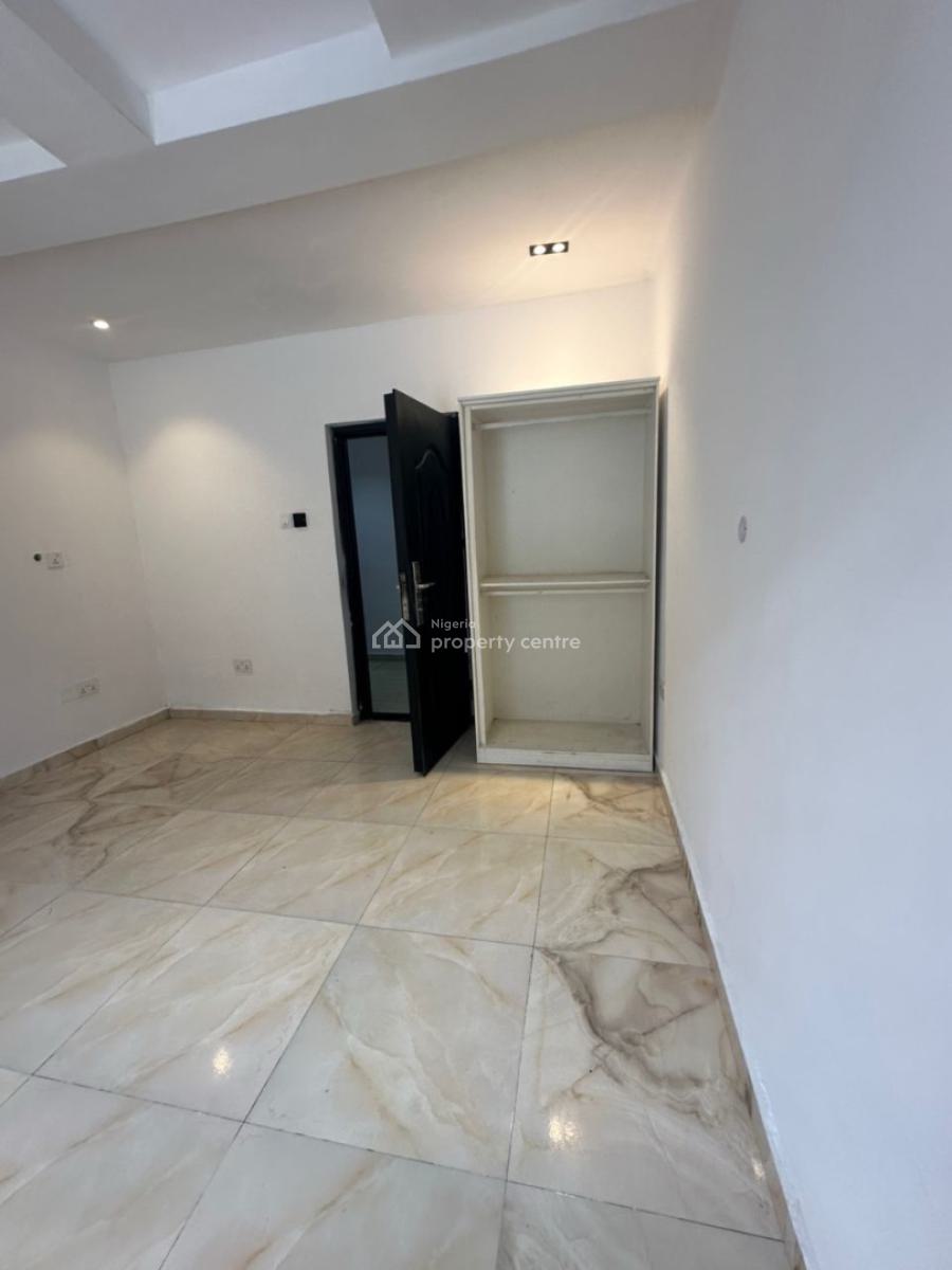 2, Lekki Phase 1, Lekki Phase 1, Lekki, Lagos, Flat / Apartment for Rent