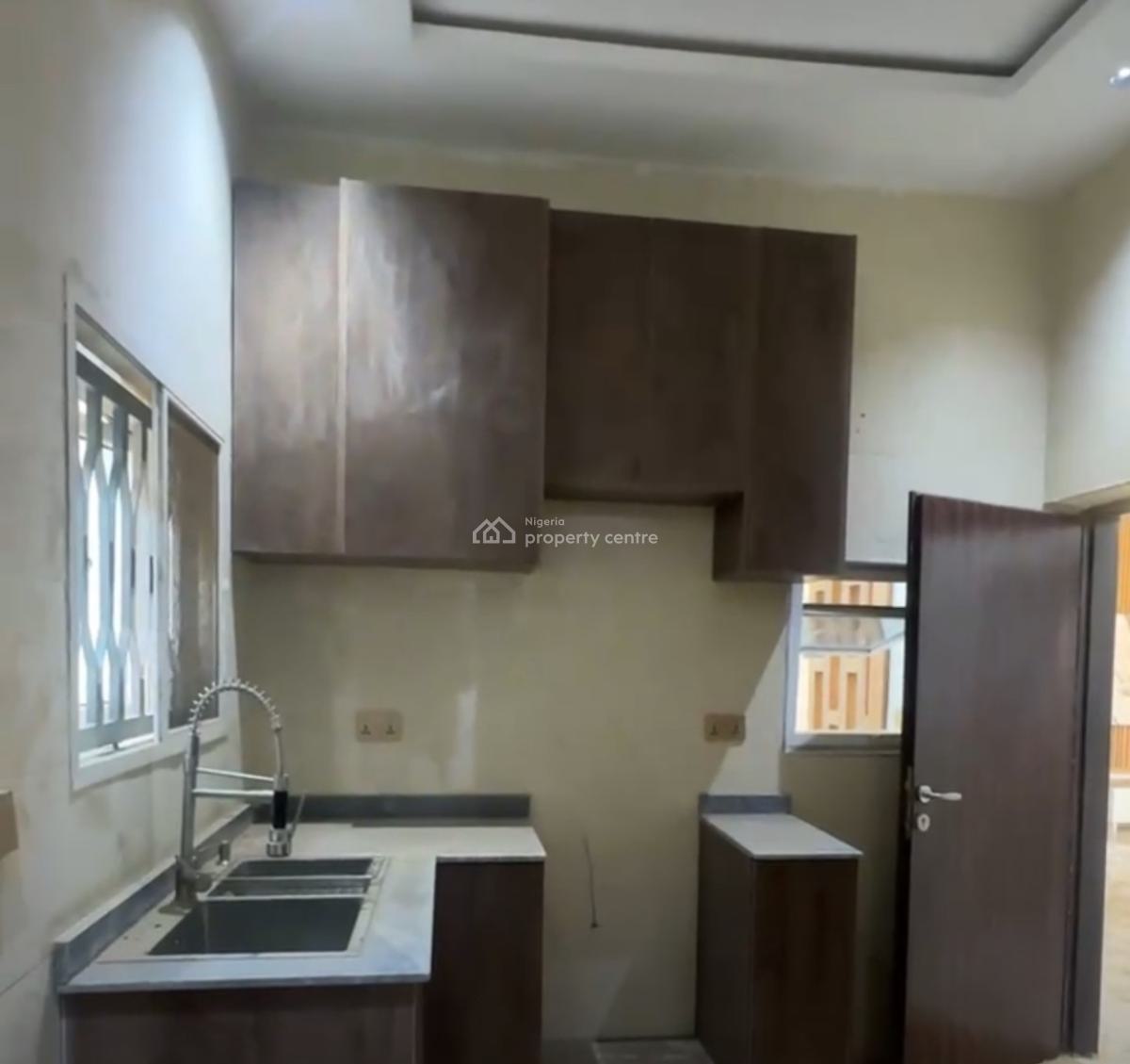 a 4bedroom Detached Duplex with  a Maid Room and Gatehouse., Lokogoma District, Abuja, House for Sale