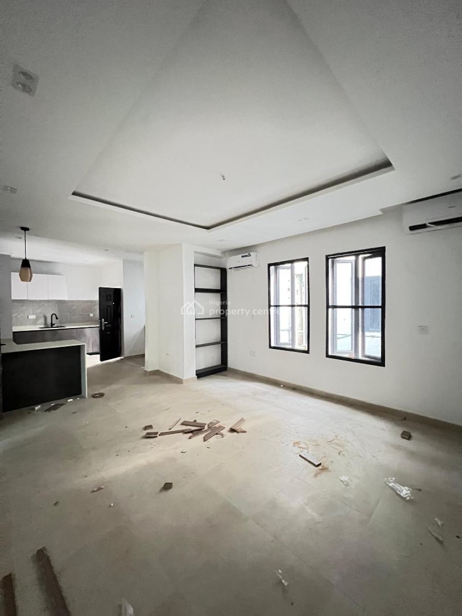 Well Built 4 Bedroom Terraced Duplex in a Secured Location, Lekki Phase 1, Lekki, Lagos, Terraced Duplex for Sale