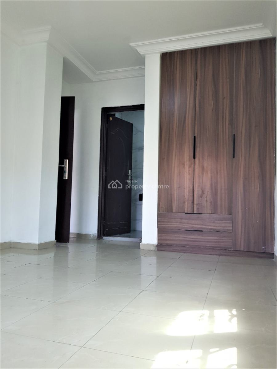 a Fully Serviced 3 Bedroom Flat with Bq - Ground Floor, Off Admiralty Way, Lekki Phase 1, Lekki, Lagos, Flat / Apartment for Rent