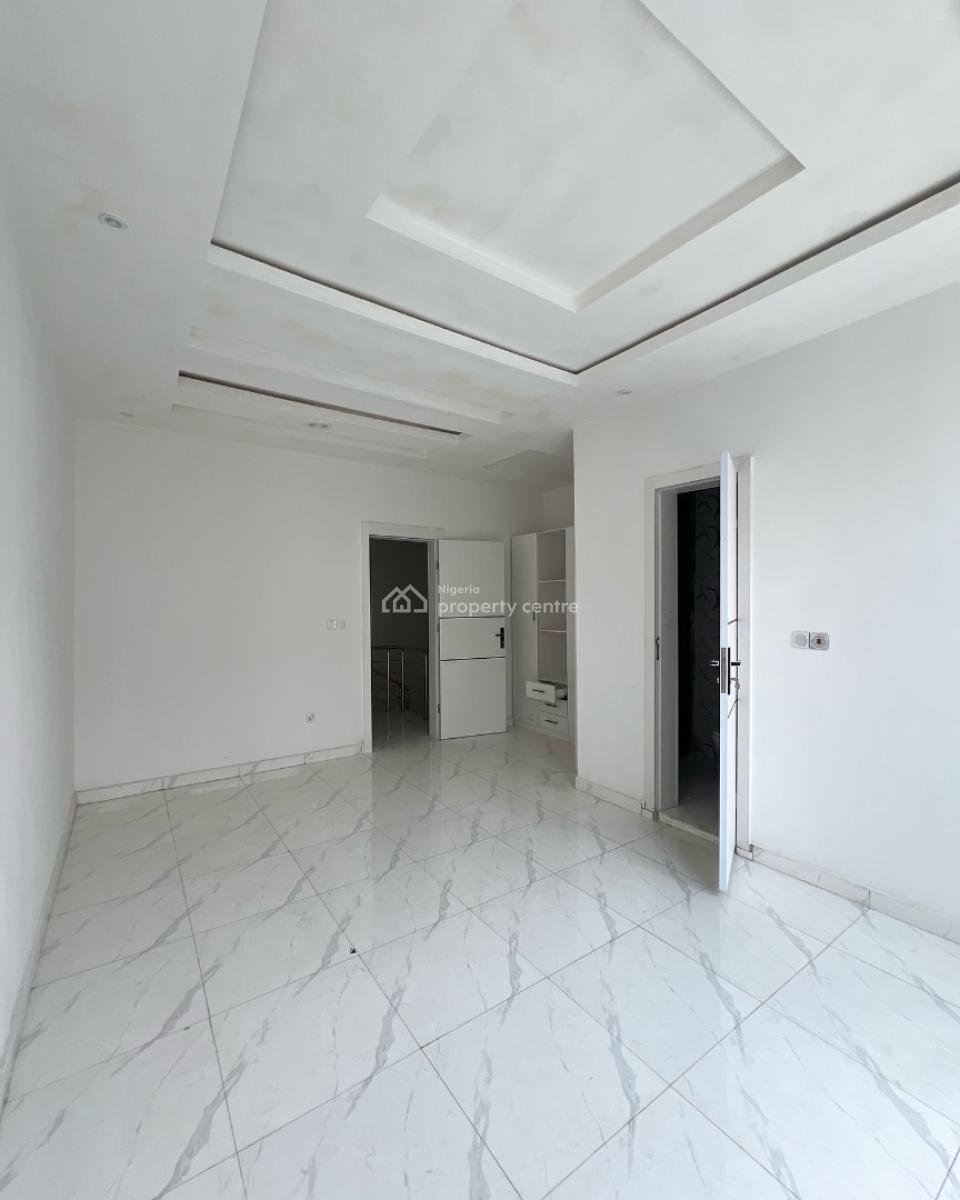 Neatly Built 3 Bedroom Terrace Duplex, Ikota, Lekki, Lagos, Terraced Duplex for Rent