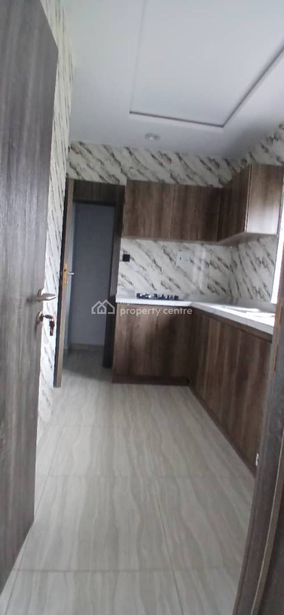 2 Bedroom Flat, Newtown Estate, Ogombo, Ajah, Lagos, House for Rent