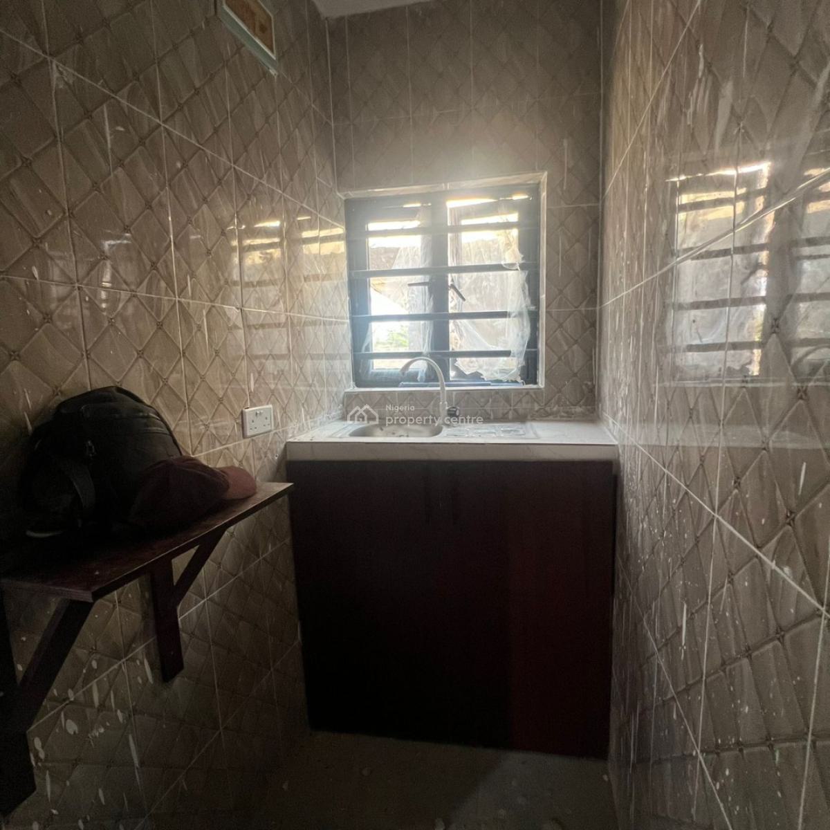One Bedroom Apartment, Ogombo, Ajah, Lagos, Flat / Apartment for Rent