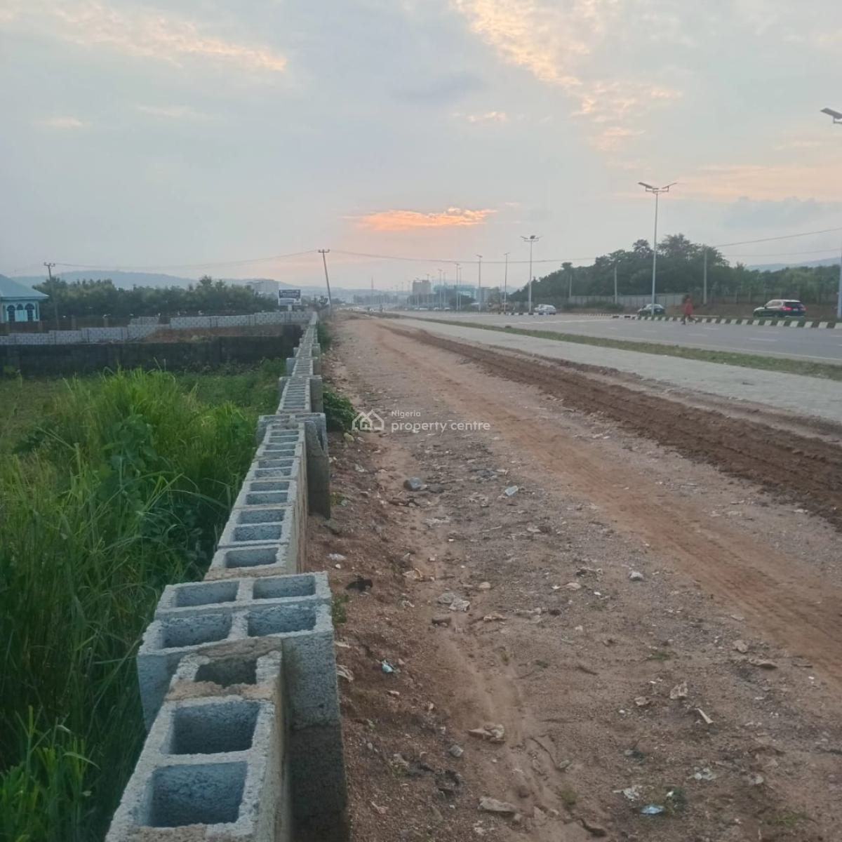 2300sm Hotel Plot of Land on an Express, New Maitama/ Jahi Express, Katampe (main), Katampe, Abuja, Hotel / Guest House for Sale