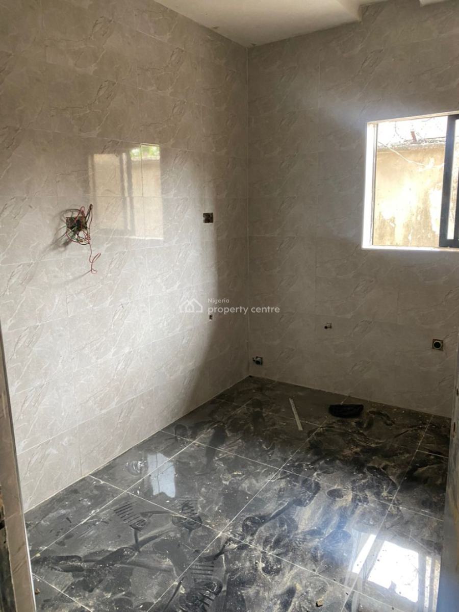Luxury Newly Built 2 Bedroom Apartment with Excellent Facilities, Off Admiralty Road, Lekki Phase 1, Lekki, Lagos, Flat / Apartment for Rent