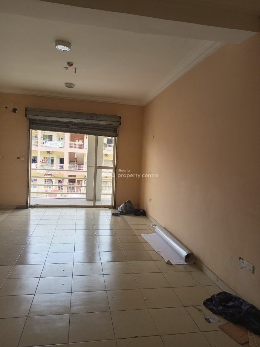 Specious Plaza Shop Available for Lease, 1st Avenue, Gwarinpa, Abuja, Shop for Rent