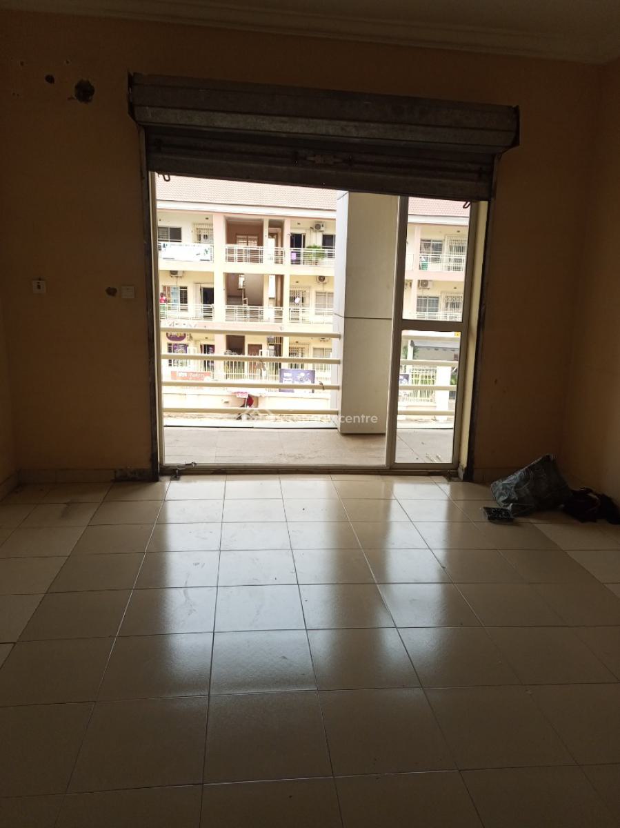 Specious Plaza Shop Available for Lease, 1st Avenue, Gwarinpa, Abuja, Shop for Rent