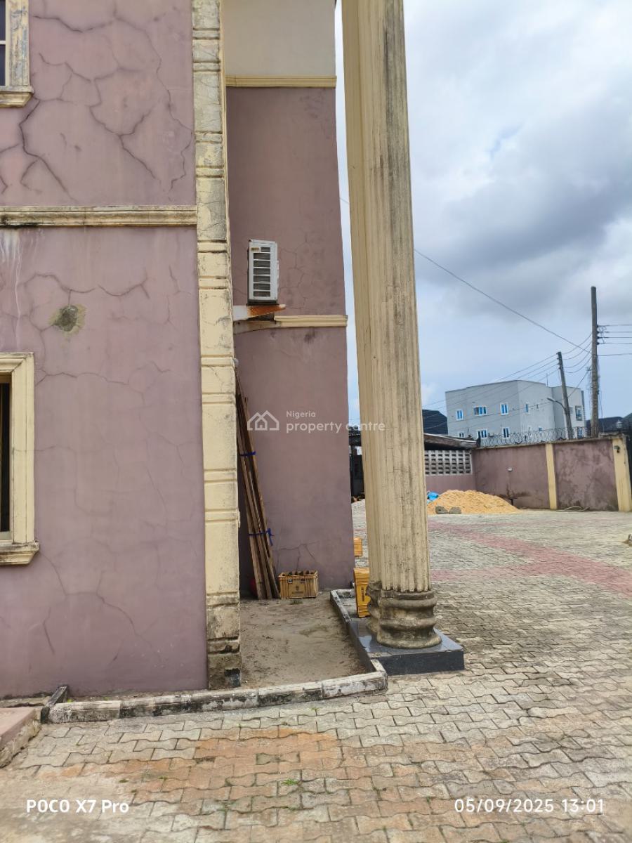 3 Bed Flat All Rooms Ensuit, Within Bouku Mart Inside an Estate Ask Bencom, Badore, Ajah, Lagos, Flat / Apartment for Rent