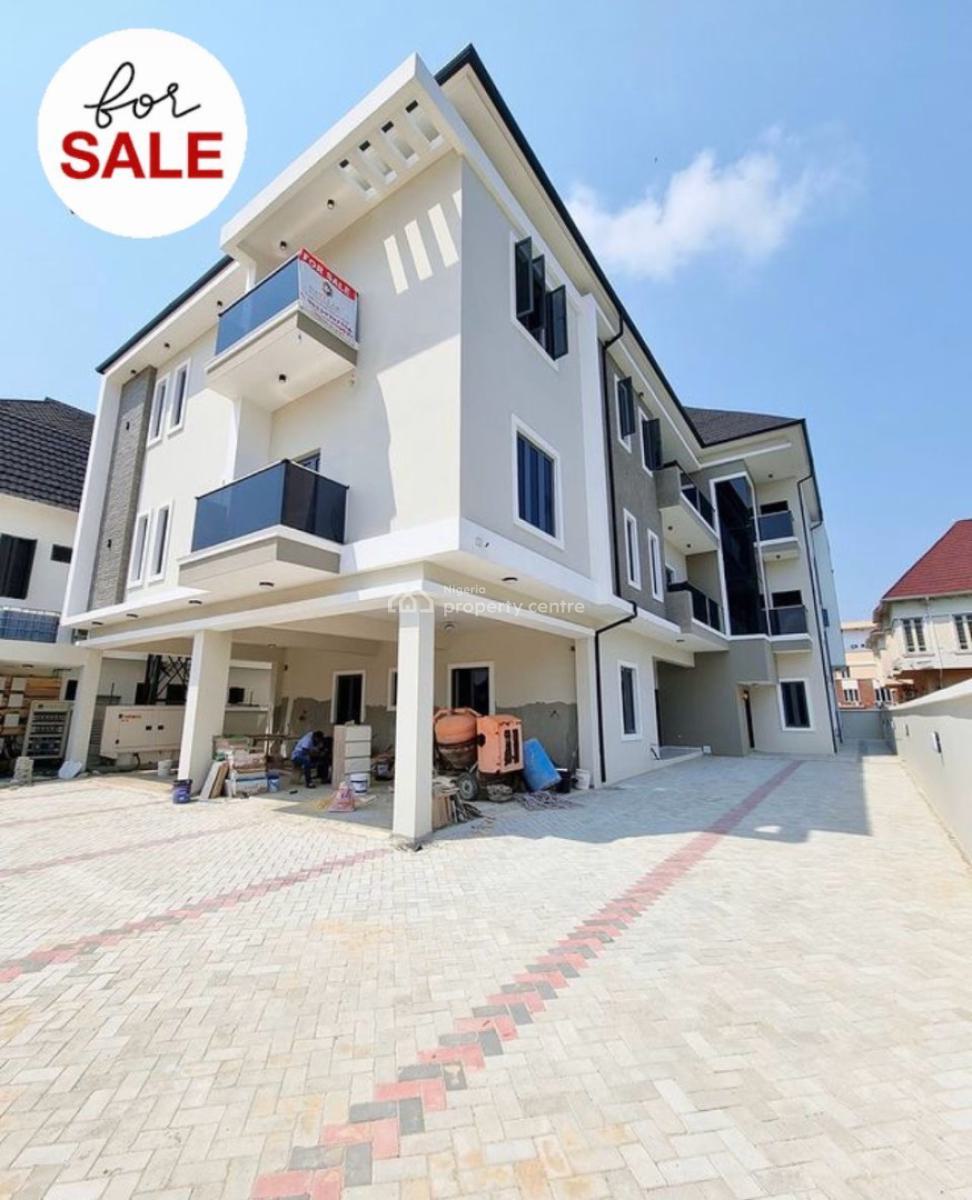 Super Distress Property 2bed Appartment in Agungi ,lekki, By Chiken Republic,agungi ,lekki ,lagos ,nigeria, Agungi, Lekki, Lagos, Flat / Apartment for Sale