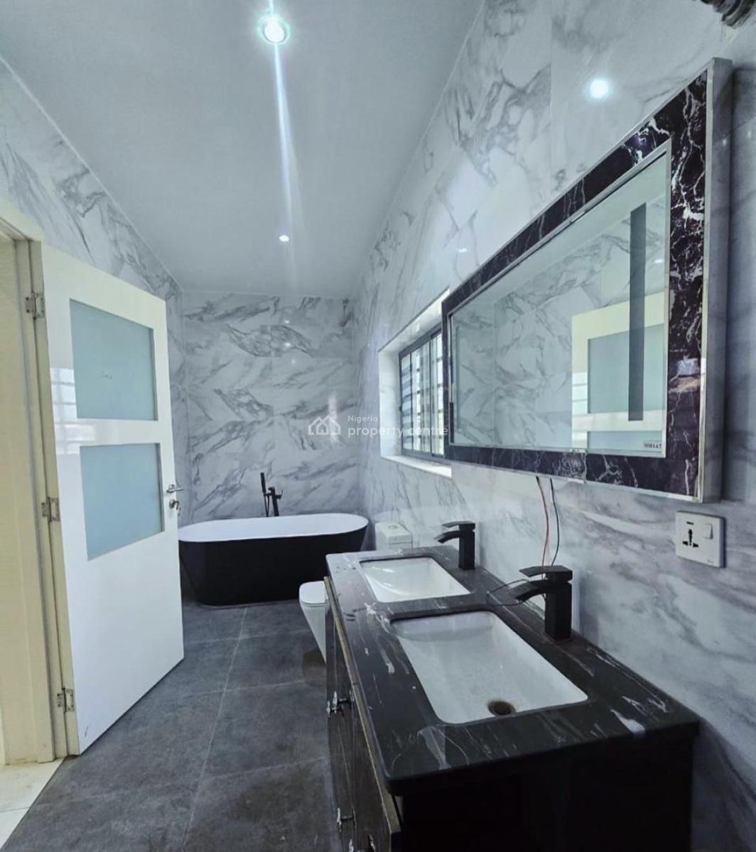 5 Bedroom Detached House with Room Bq, Lekki Phase 1, Lekki, Lagos, Detached Duplex for Rent
