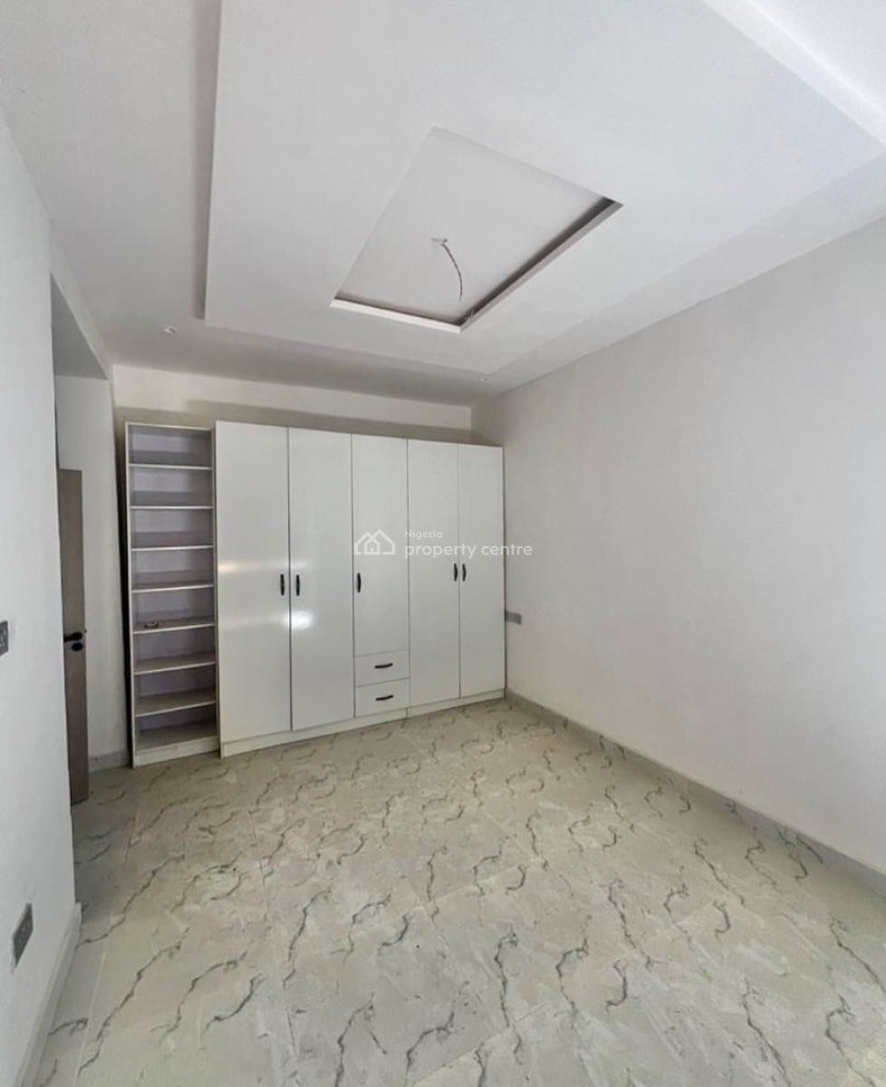 Newly Built Sea-view 3 Bedroom Apartment (penthouse) on 6th Floor, Ikate, Lekki, Lagos, Flat / Apartment for Rent