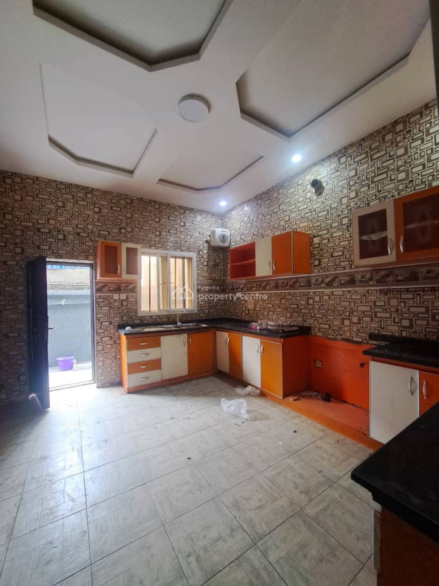 Lovely and Luxurious 3 Bedroom Terrace Duplex Witj Bq, Marwa, Right Hand Side, Lekki Phase 1, Lekki, Lagos, Terraced Duplex for Rent