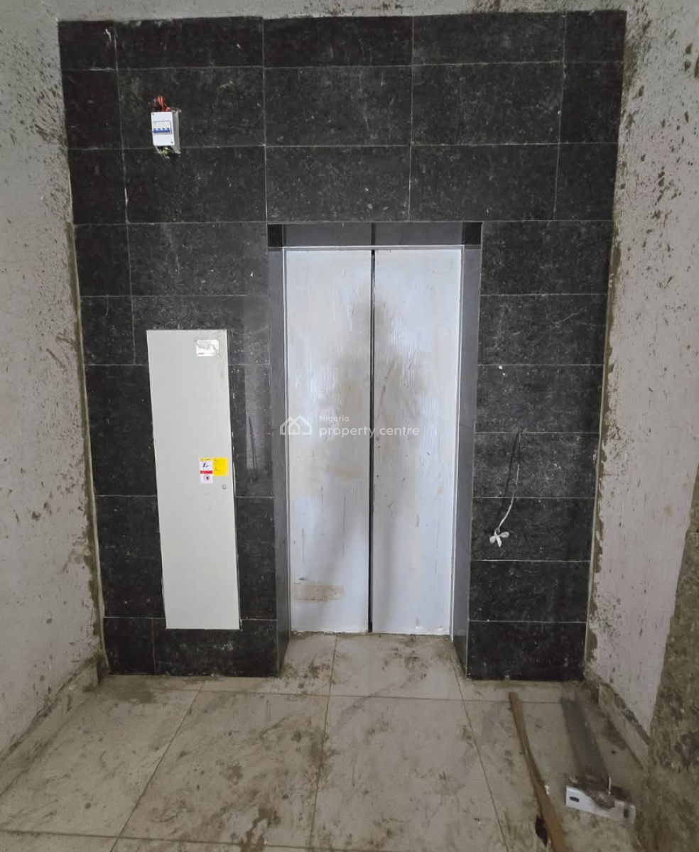 Spacious & Luxury Service 2bedroom Flat with Bq at Freedom Way Lekki, Freedom Way Lekki, Lekki, Lagos, Block of Flats for Sale