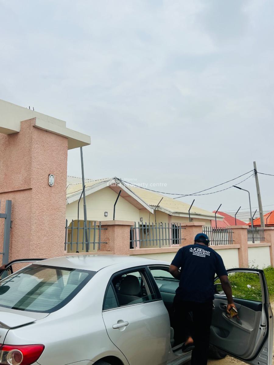 a Luxury 2 Bedroom Semidetached Fully Finished Bungalow, Nyanya Gwandara,, Karu, Nasarawa, Semi-detached Bungalow for Sale
