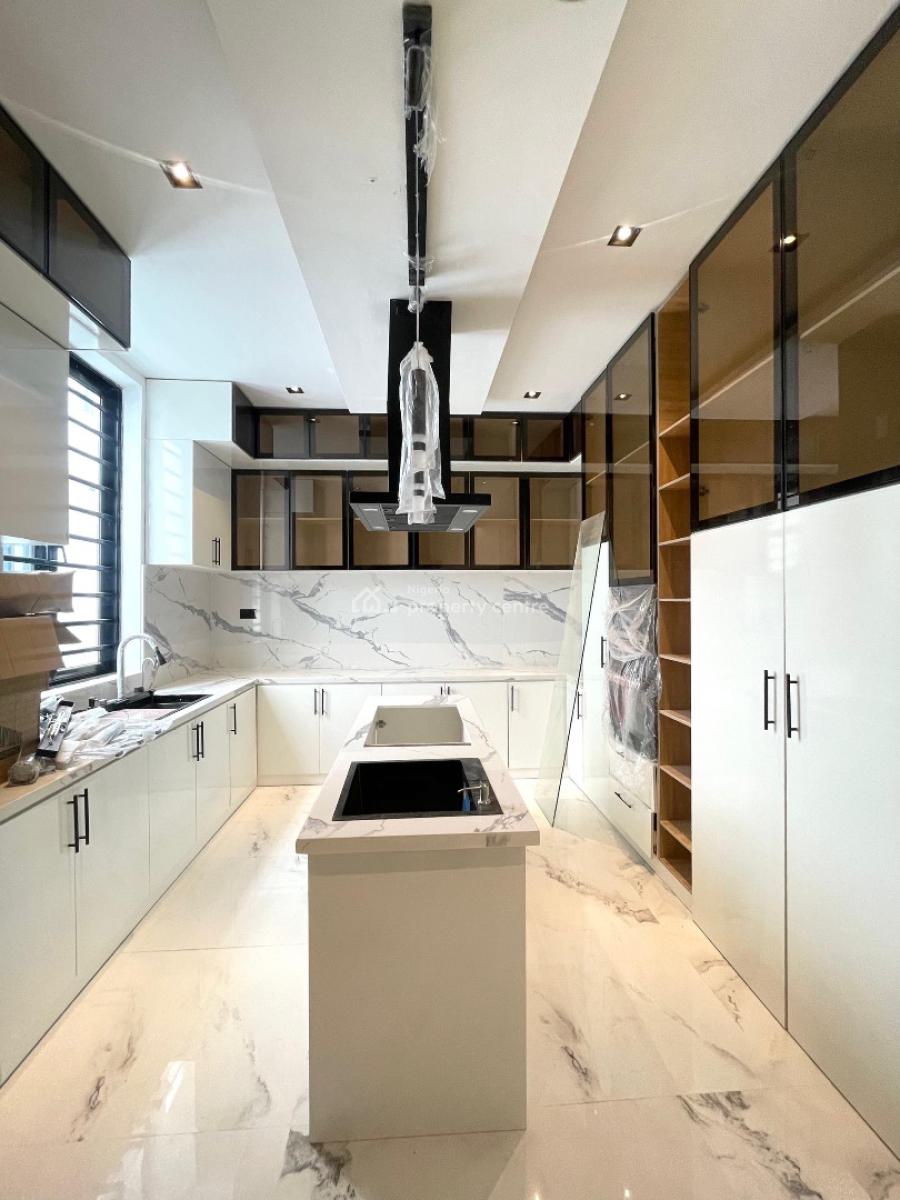 5 Bedroom Fully Detached, Lekki Phase 1, Lekki, Lagos, Detached Duplex for Sale
