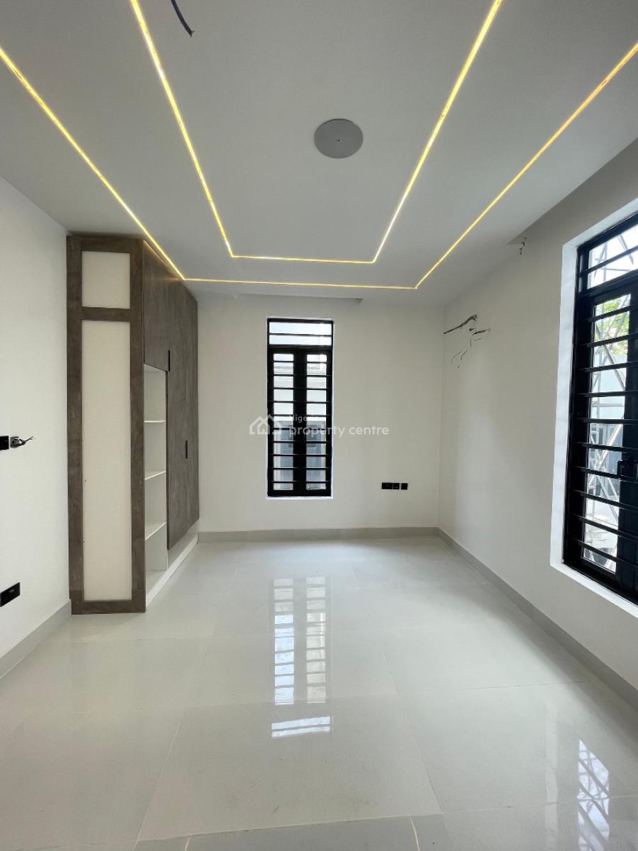 5 Bedroom Fully Detached, Lekki Phase 1, Lekki, Lagos, Detached Duplex for Sale