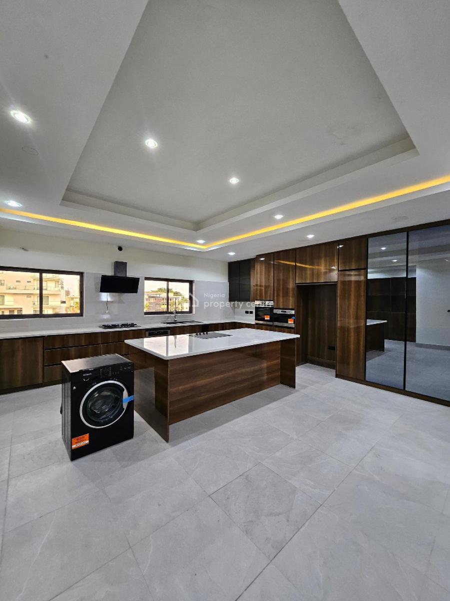 Luxury 5 Bedroom Penthouse with 2 Bqs, Gym and Elevator., Ultimate Blend of Elegance, Privacy, and Modern Convenience, Old Ikoyi, Ikoyi, Lagos, House for Sale