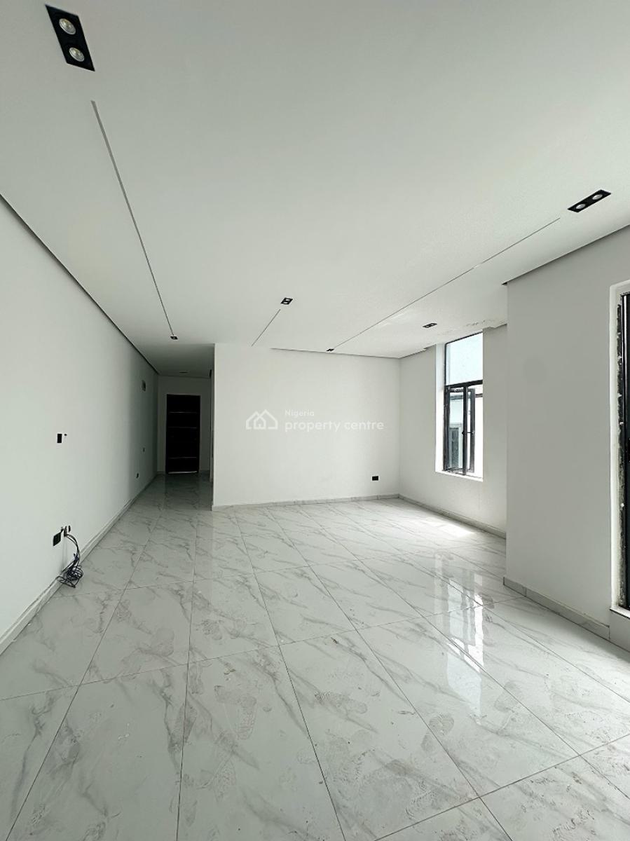 2 Bedroom Apartment, Ologolo, Lekki, Lagos, Flat / Apartment for Sale
