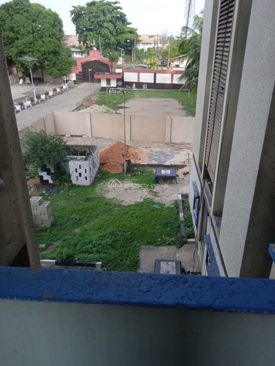 Vacant Highrise on 1735sqm Consisting of 24units of 2bedroom with Bq, Off Bode Thomas, Surulere, Lagos, House for Sale