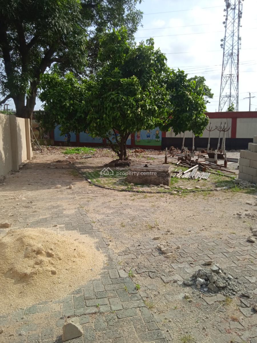 Vacant Highrise on 1735sqm Consisting of 24units of 2bedroom with Bq, Off Bode Thomas, Surulere, Lagos, House for Sale